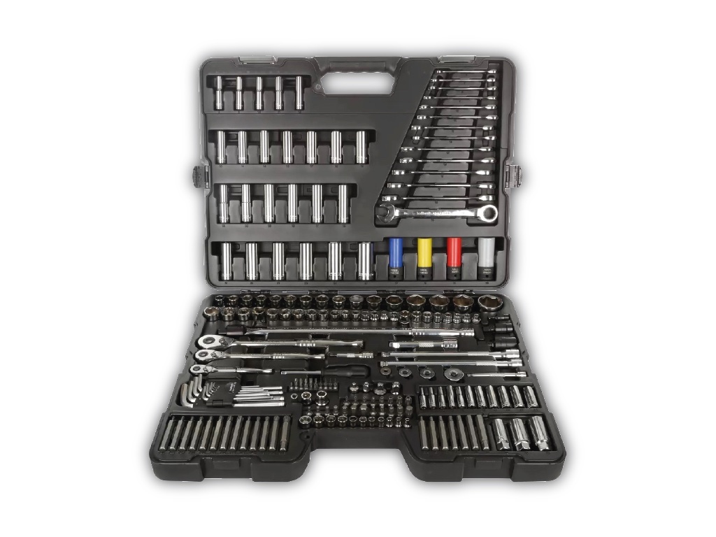 Halfords 200pc Socket Set Redline Competitions