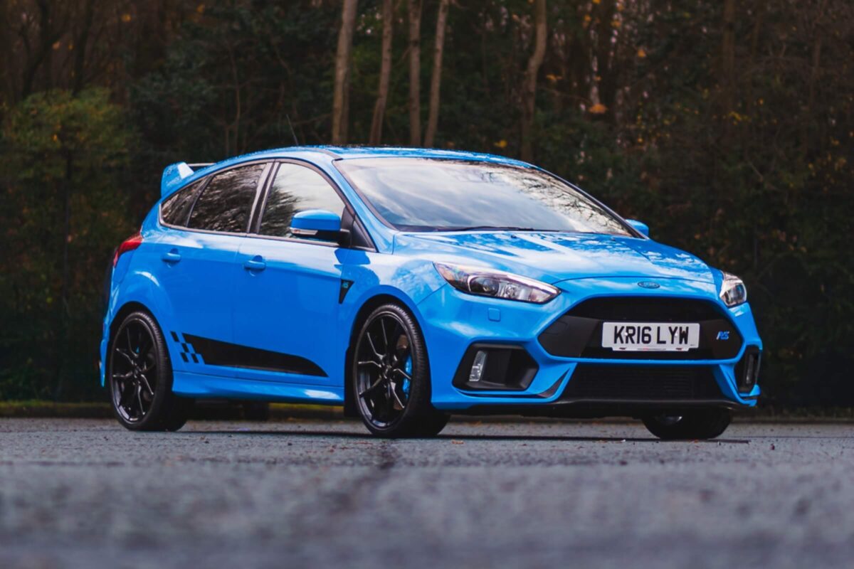 Ford Focus RS in Nitrous Blue featured in the 8p competition from Redline Competitions.