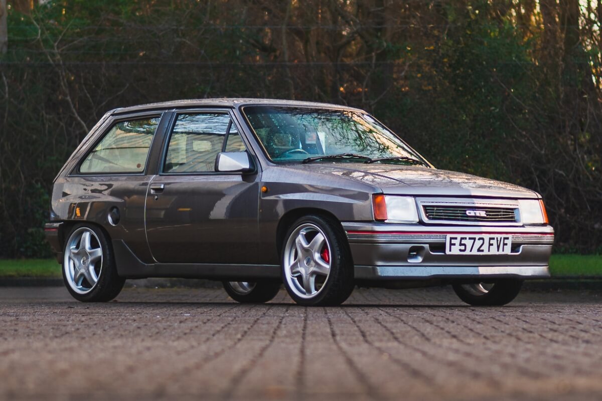 Vauxhall Nova C20LET Turbo with GTE styling and Speedline alloys Redline Competitions