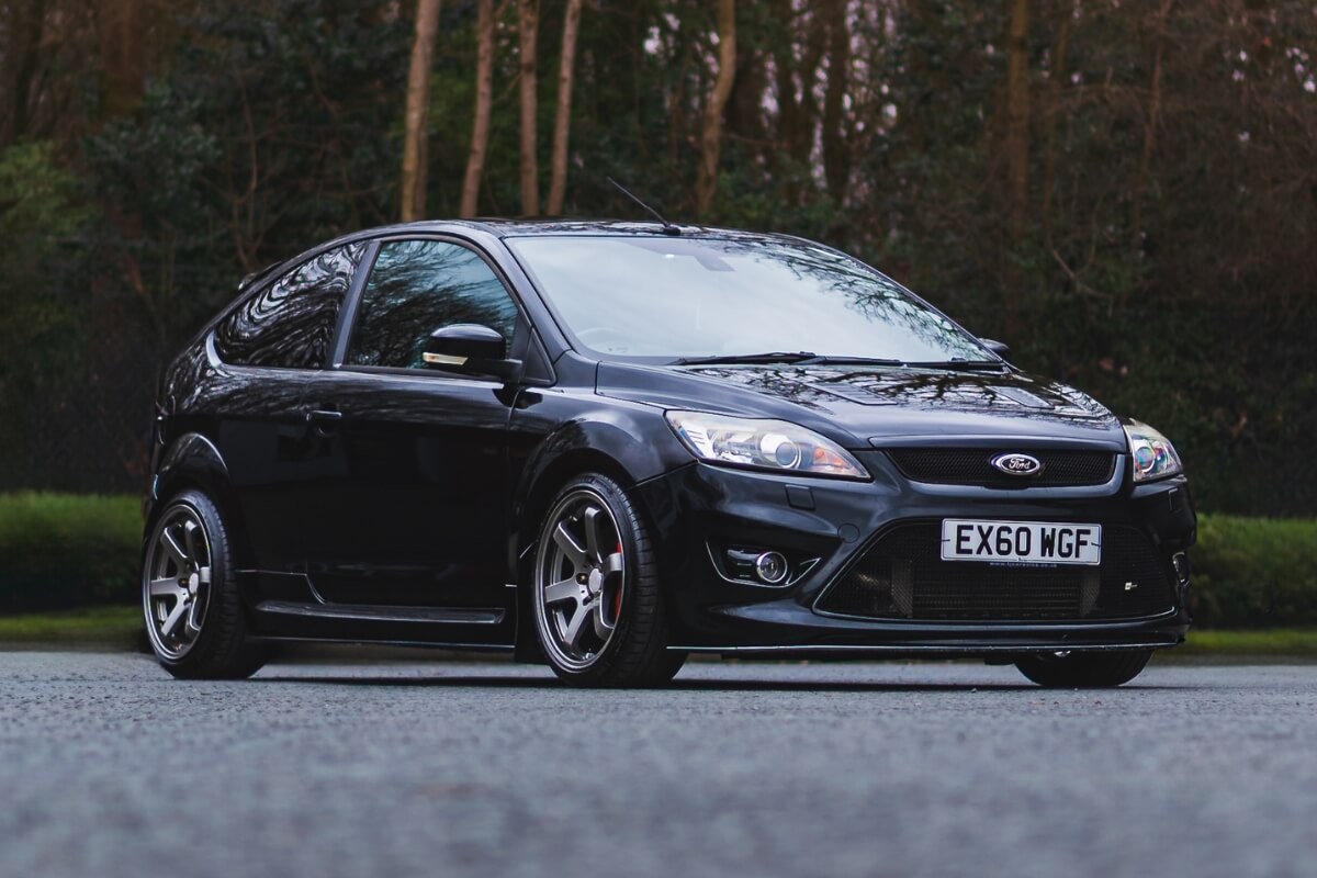 Ford Focus ST-3 2.5 turbo in Panther Black with alloy wheels and performance upgrades – Redline Competitions