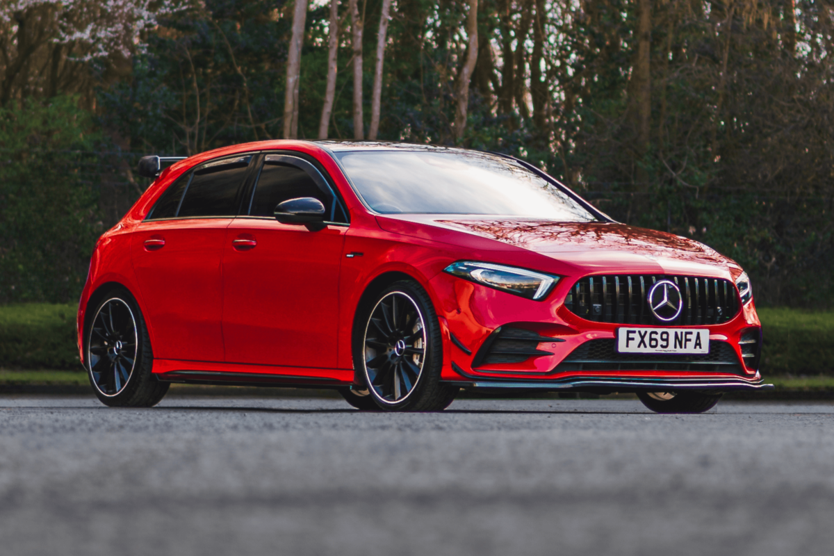 Mercedes-Benz A35 AMG 2019 in Jupiter Red with 19in gloss black alloy wheels – Redline Competitions