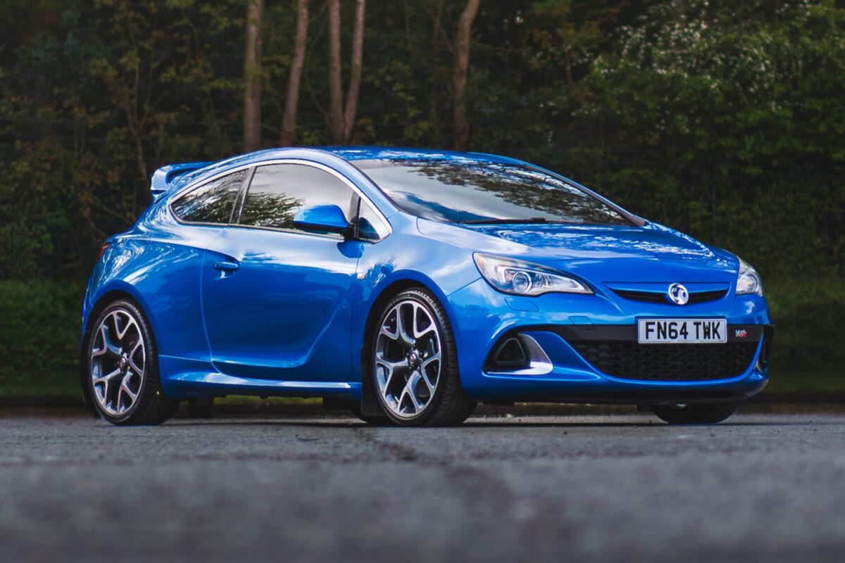 2014 Vauxhall Astra GTC VXR in Arden Blue available to win at Redline Competitions